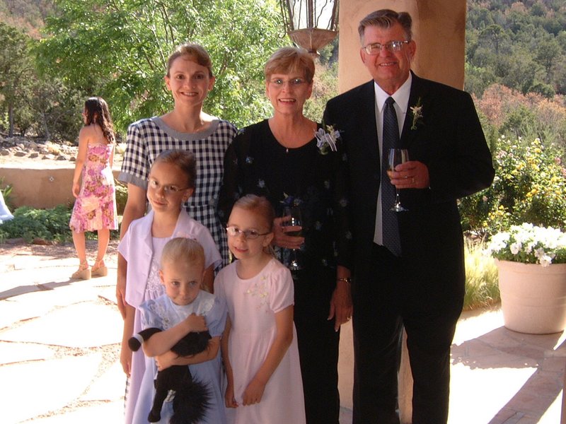 2004/06(June)/01(NM-Weekend)/02(Wedding)/800x600_2004-06-12 18-12-21.JPG